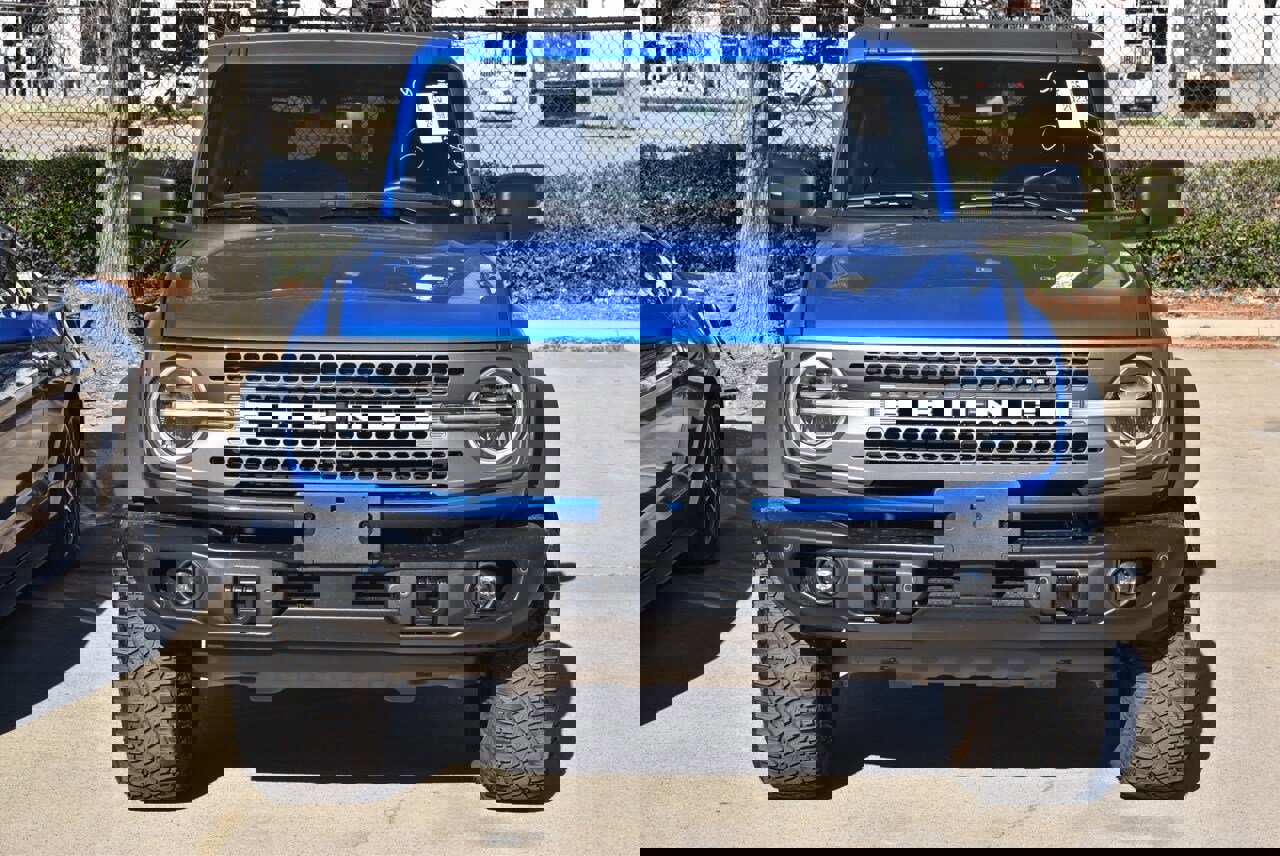 Certified 2023 Ford Bronco Badlands w/ Sasquatch Package image 9