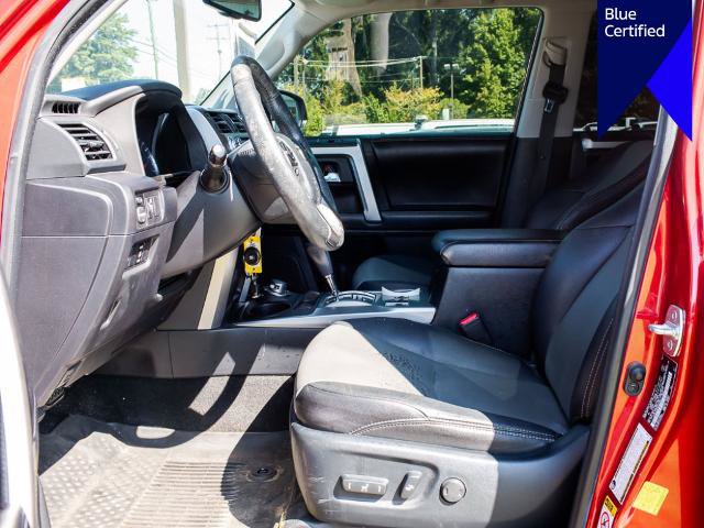 Used 2017 Toyota 4Runner SR5 Premium AWD/4WD image 17