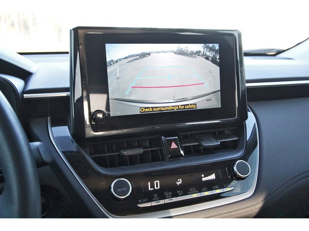 Used 2024 Toyota Corolla Cross LE image 23