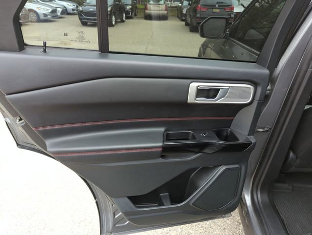 Certified 2023 Ford Explorer ST-Line AWD/4WD image 13