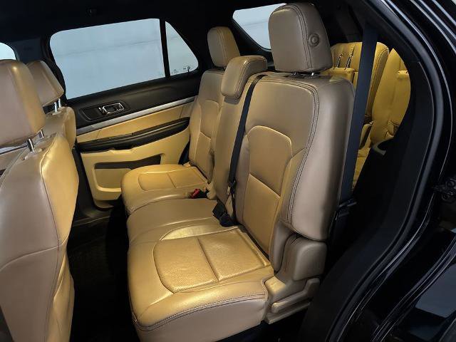 Certified 2017 Ford Explorer FWD image 30
