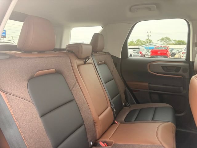 Certified 2025 Ford Bronco Sport Outer Banks w/ Outer Banks Tech Package+ AWD/4WD image 29