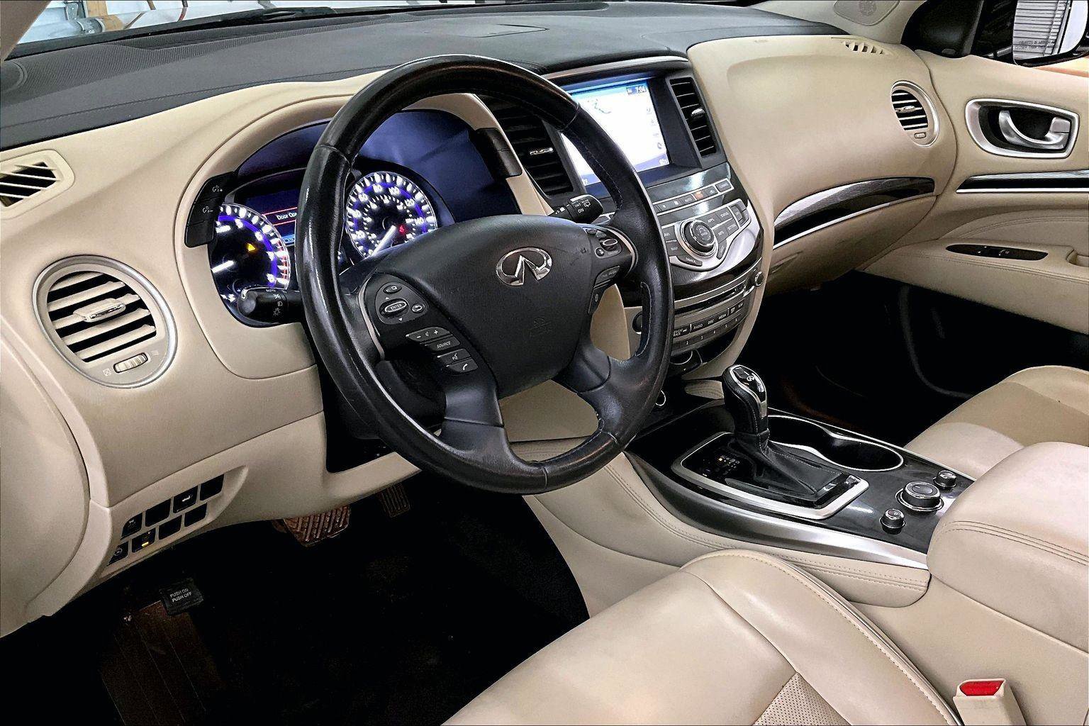 Used 2019 INFINITI QX60 Luxe w/ Essential Package image 12