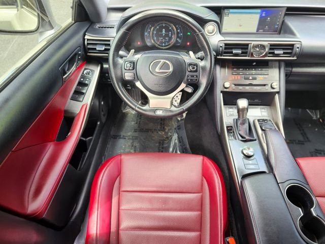 Used 2019 Lexus IS 300 AWD image 13