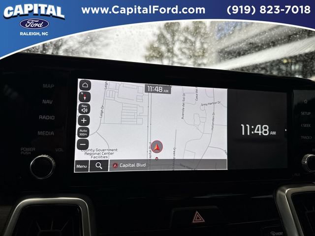 Used 2022 Kia Sorento SX Prestige w/ Rust Color Package image 32