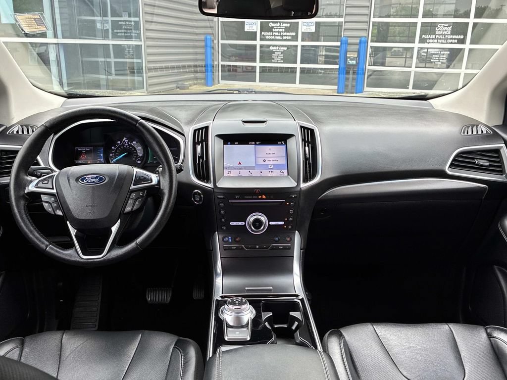 Certified 2019 Ford Edge Titanium w/ Equipment Group 301A AWD/4WD image 19