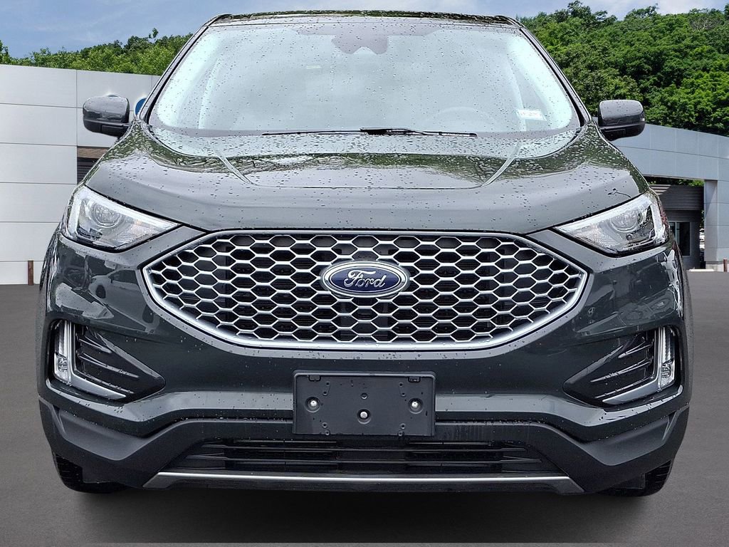 Certified 2023 Ford Edge SEL AWD/4WD image 2