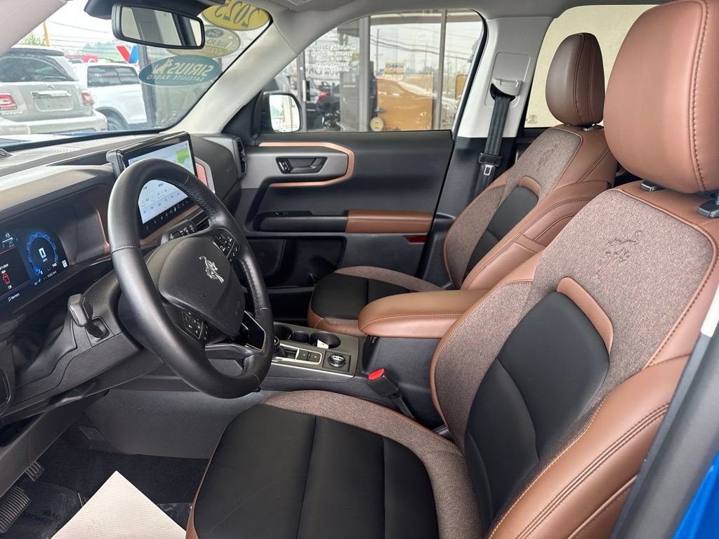 Certified 2025 Ford Bronco Sport Outer Banks w/ Outer Banks Tech Package+ AWD/4WD image 10