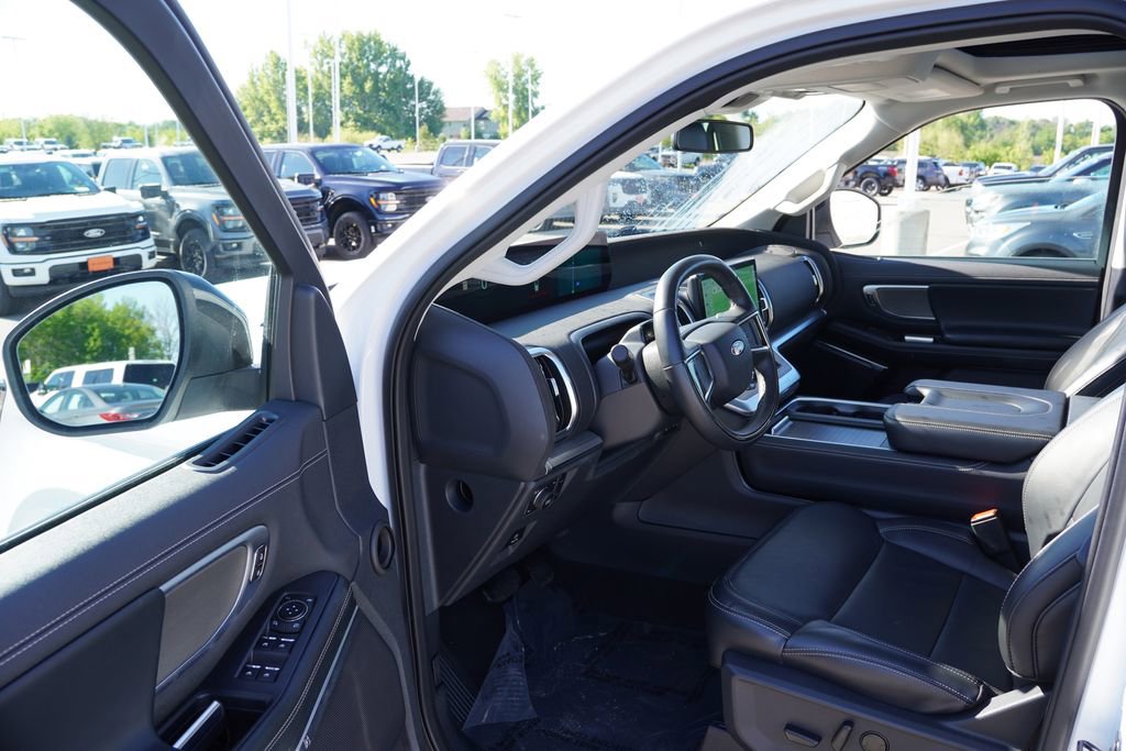 Certified 2025 Ford Expedition Max Platinum AWD/4WD image 15
