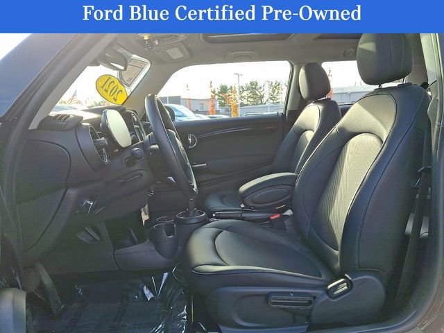 Used 2021 MINI Cooper 2-Door Hardtop w/ Premium Package image 15