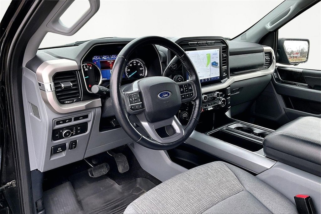 Certified 2021 Ford F150 XLT w/ Equipment Group 302A High image 14