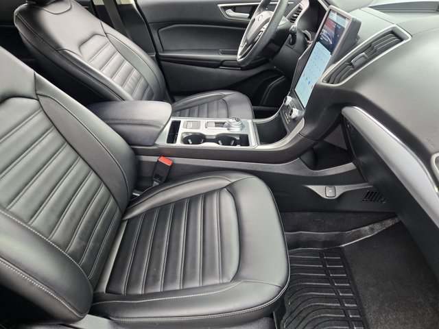 Certified 2021 Ford Edge SEL w/ Convenience Package image 12
