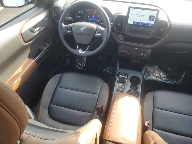 Certified 2023 Ford Bronco Sport Outer Banks w/ Tech Package image 31