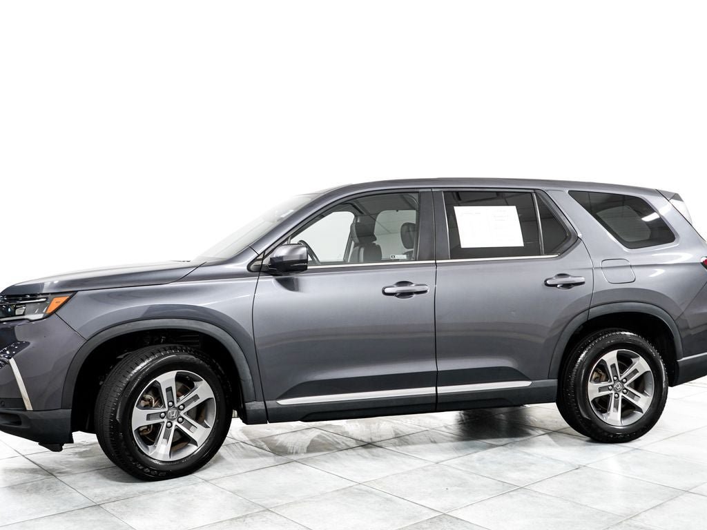 Used 2023 Honda Pilot EX-L image 4