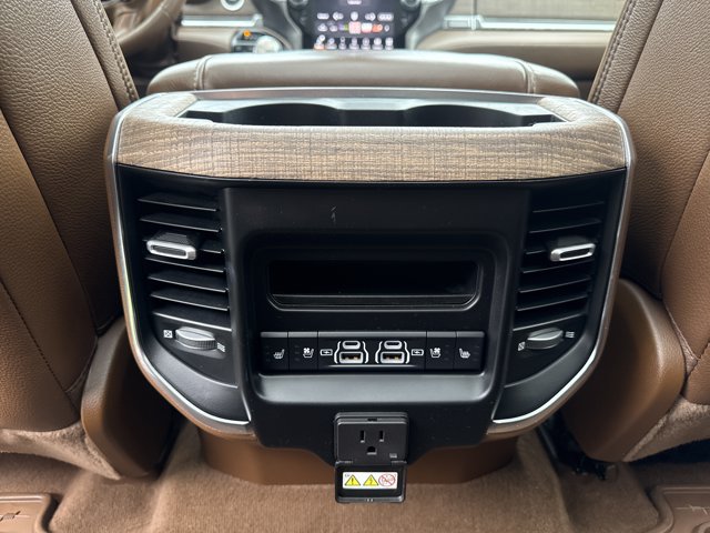 Used 2024 RAM 1500 Limited AWD/4WD image 26