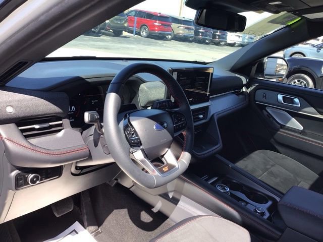 Certified 2025 Ford Explorer ST image 8