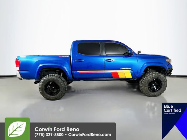 Used 2017 Toyota Tacoma SR5 AWD/4WD image 10