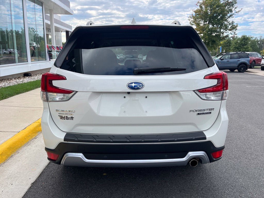 Used 2021 Subaru Forester Touring AWD/4WD image 8