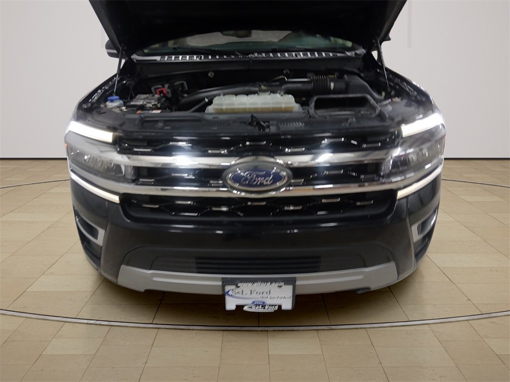 Certified 2022 Ford Expedition Limited image 10