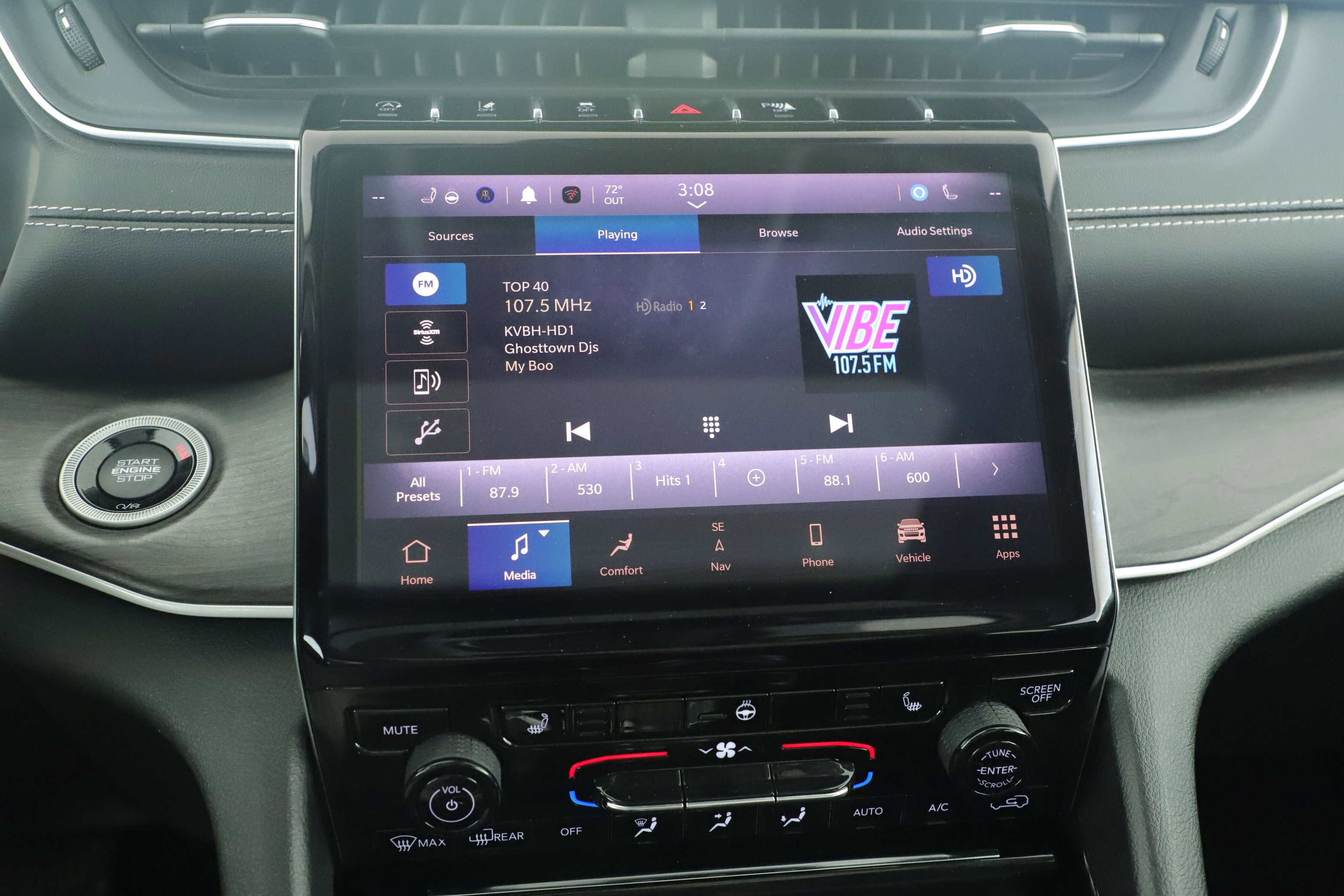 Used 2022 Jeep Grand Cherokee L Limited image 19