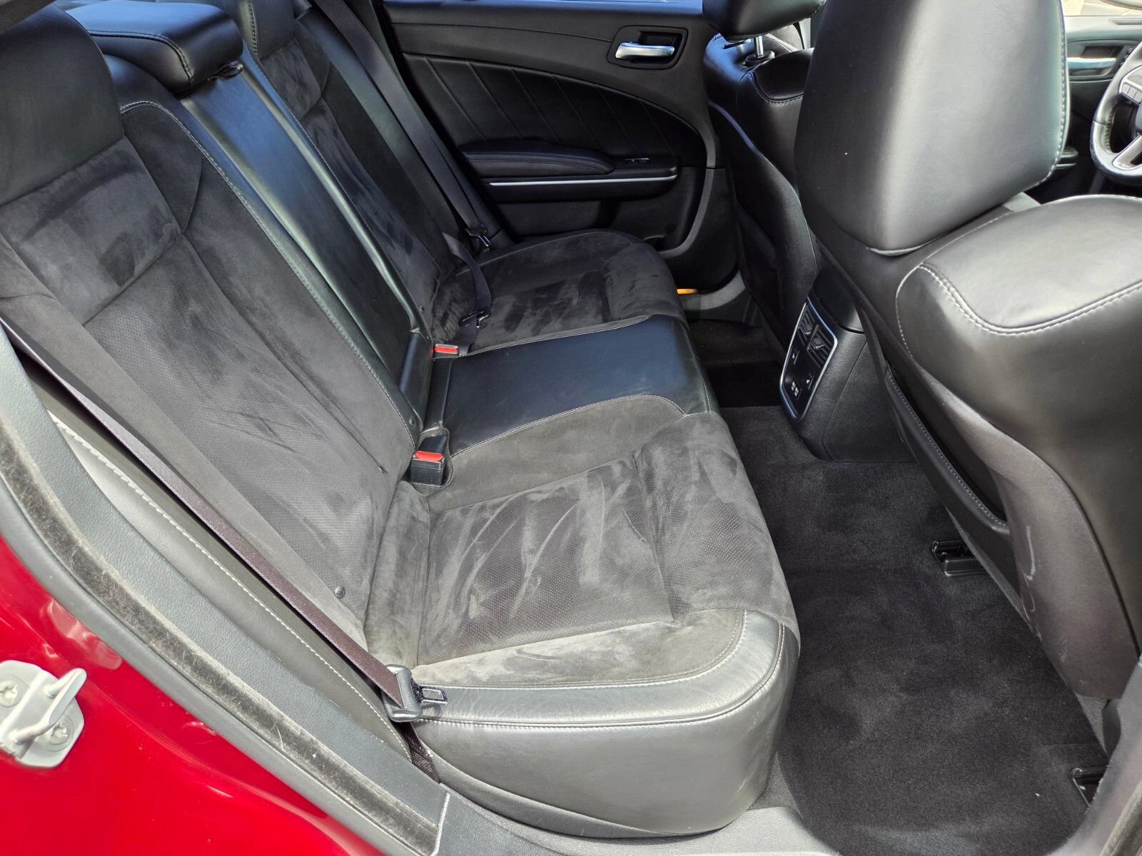 Used 2019 Dodge Charger GT RWD image 14