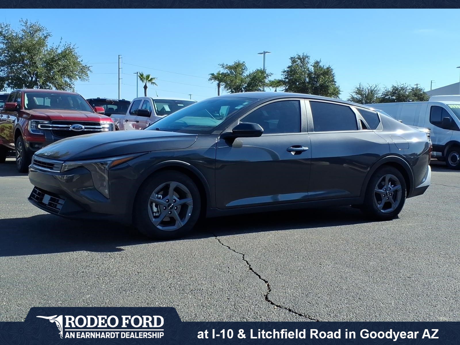 Used 2025 Kia K4 FWD image 1