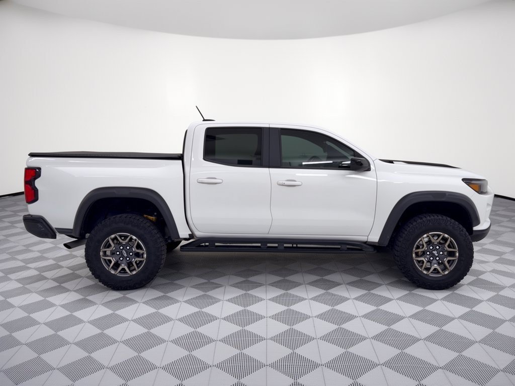 Used 2024 Chevrolet Colorado ZR2 w/ ZR2 Convenience Package III AWD/4WD image 6
