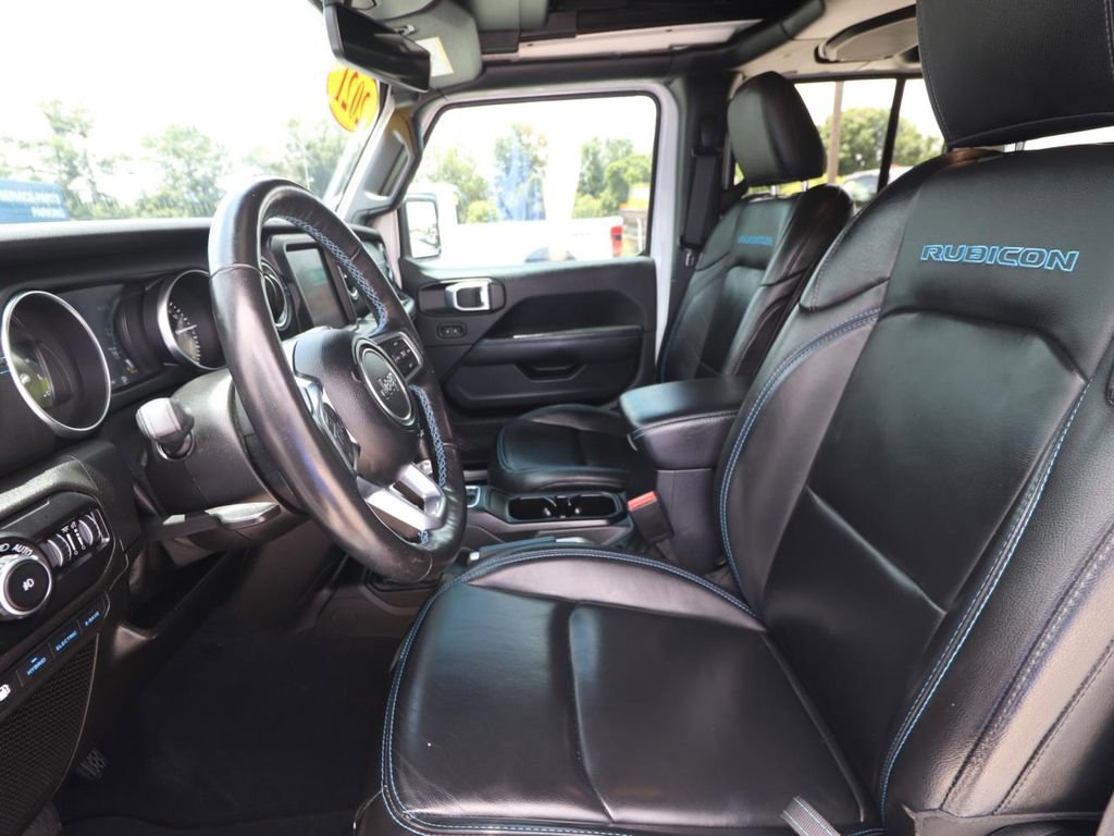 Used 2021 Jeep Wrangler Unlimited Rubicon 4xe w/ Cold Weather Group AWD/4WD image 2