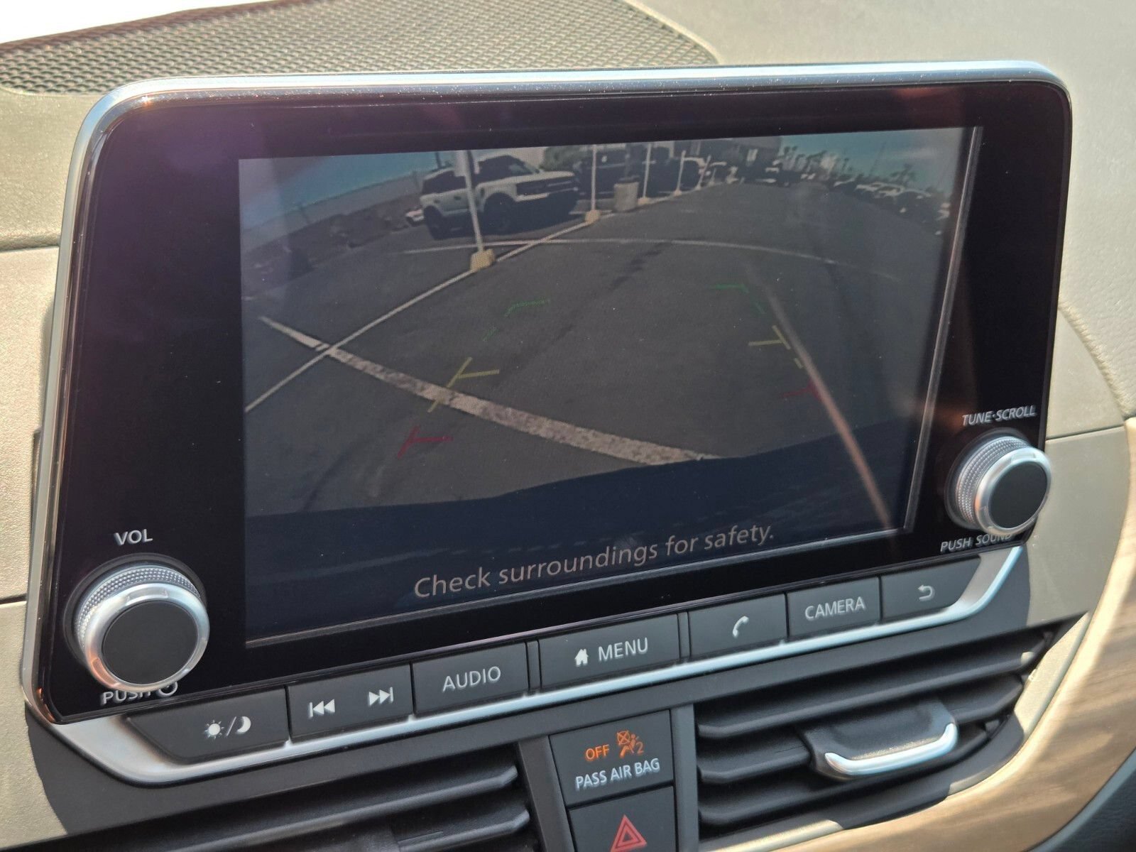 Used 2024 Nissan Altima 2.5 SV FWD image 21