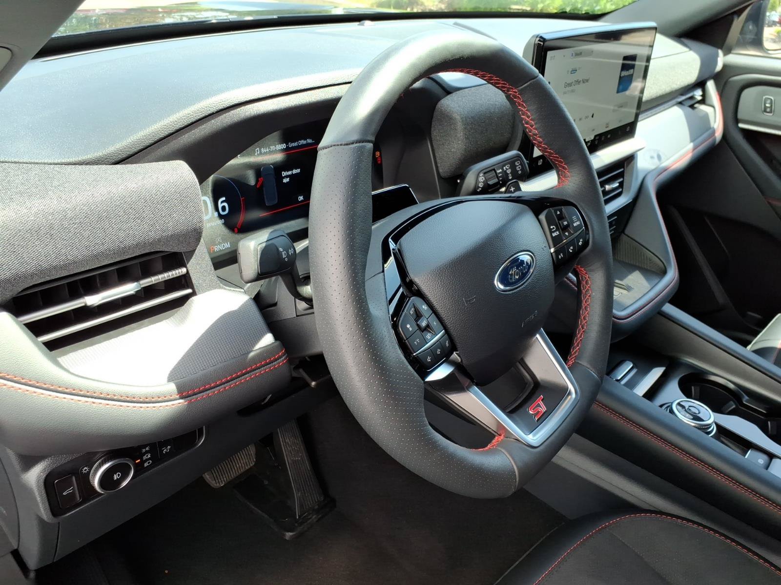 Certified 2025 Ford Explorer ST AWD/4WD image 18