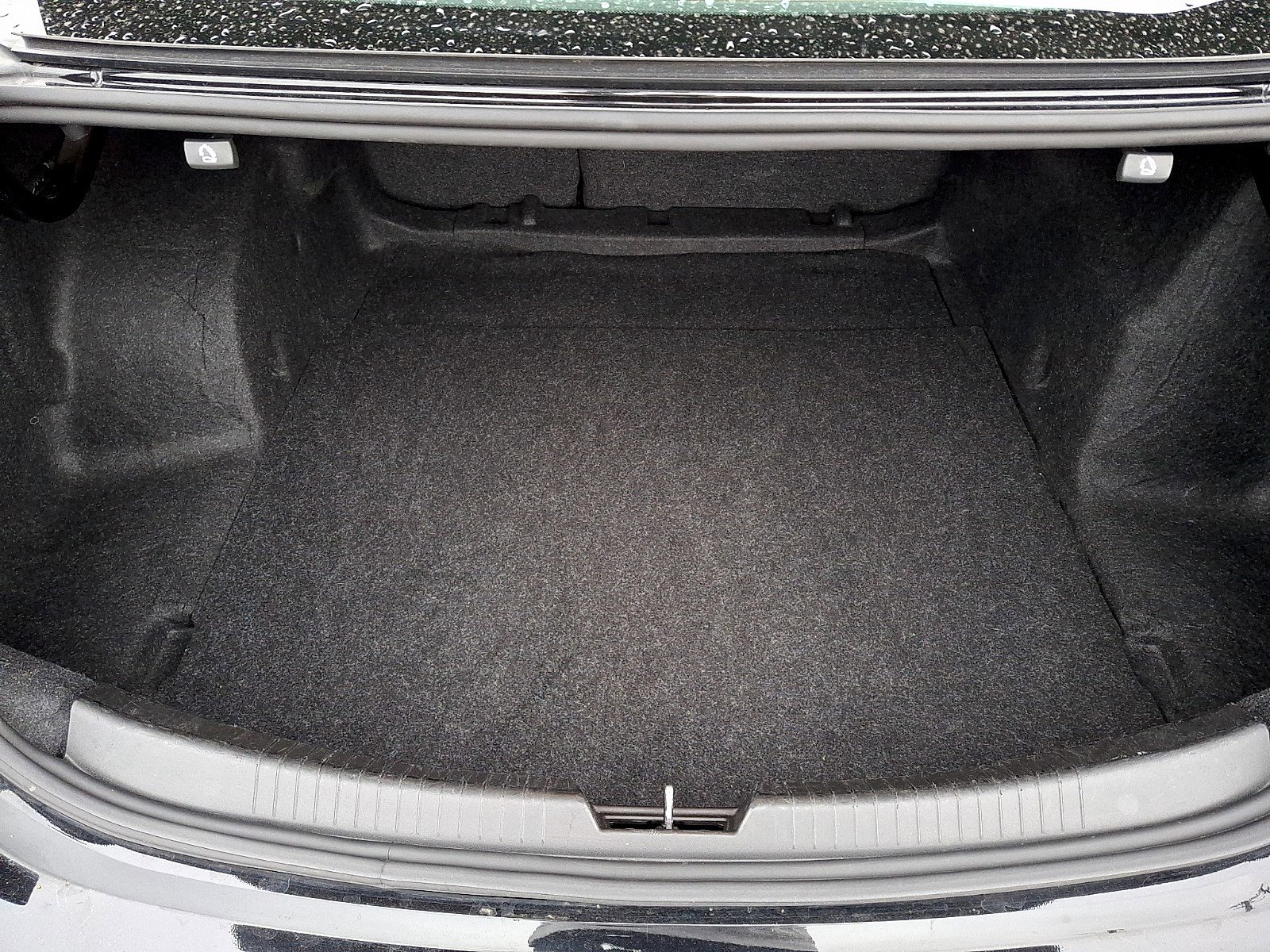 Used 2024 Chevrolet Malibu LT image 28