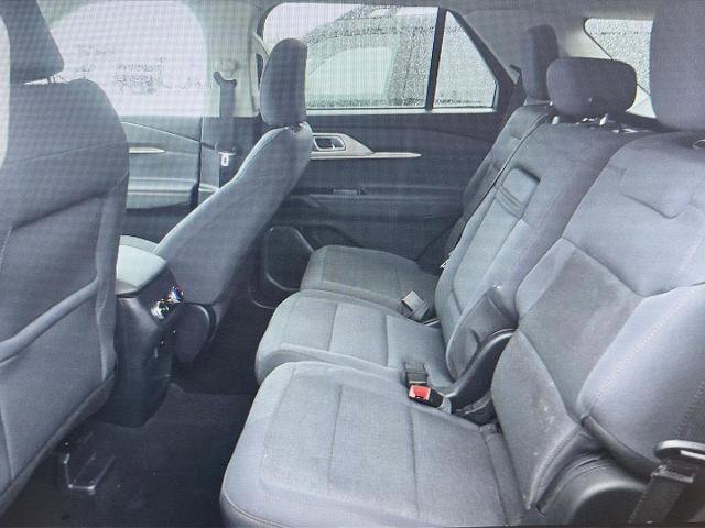 Certified 2025 Ford Explorer Active image 9