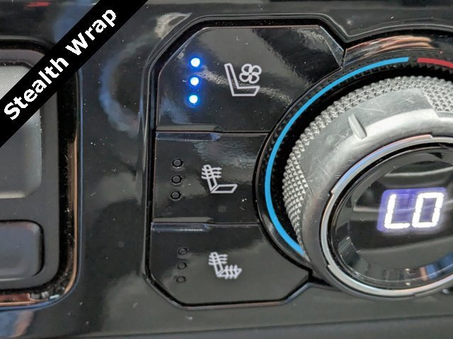 Used 2024 Chevrolet Silverado 2500 High Country w/ High Country Premium Package image 30