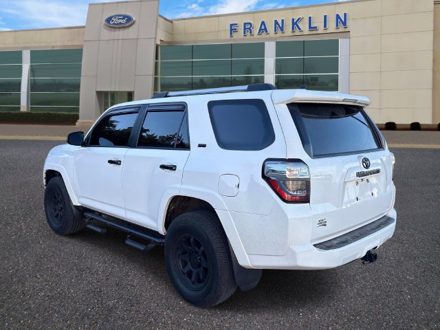 Used 2024 Toyota 4Runner SR5 Premium w/ Moonroof Package AWD/4WD image 5