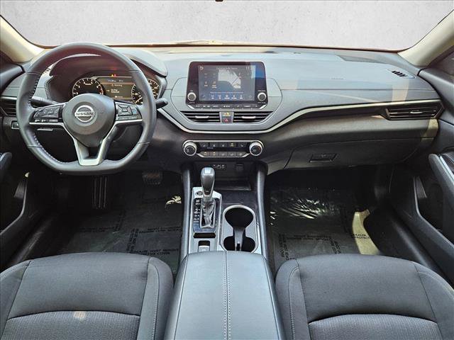 Used 2021 Nissan Altima 2.5 SV w/ SV Premium Package FWD image 19