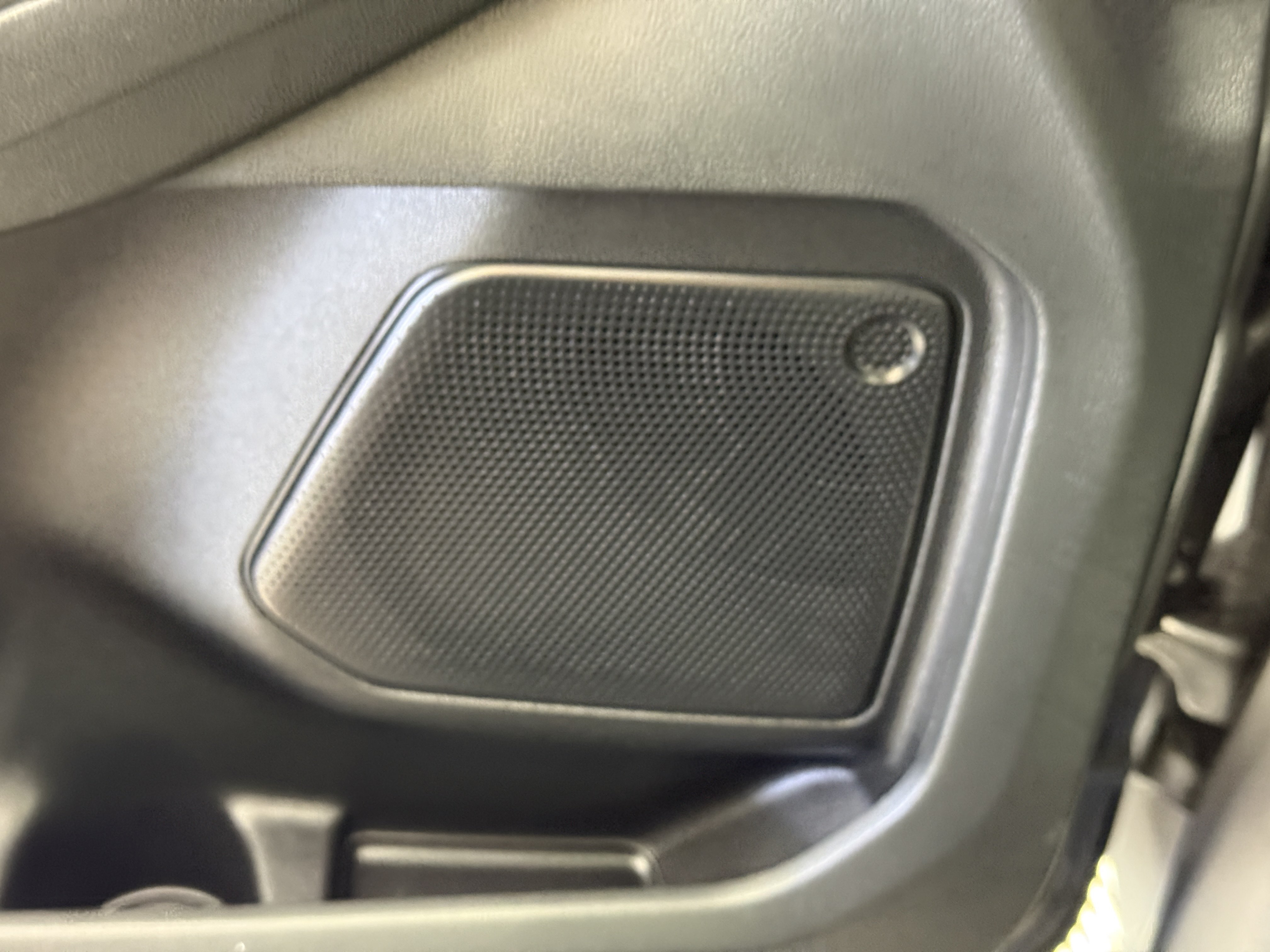 Certified 2022 Ford Escape SE w/ SE Sport Appearance Package FWD image 15