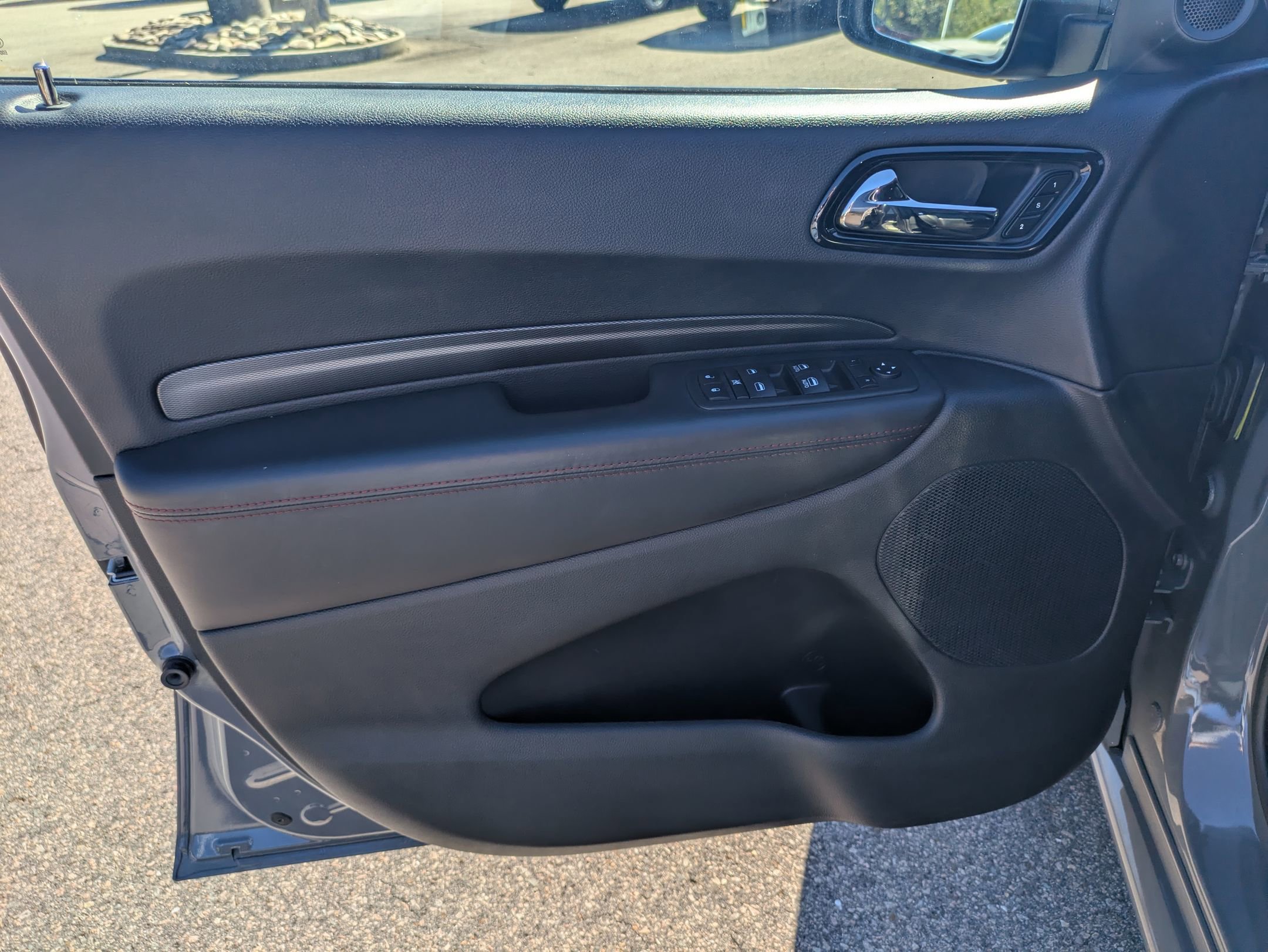 Used 2024 Dodge Durango GT image 13