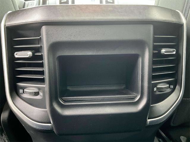 Used 2023 RAM 1500 Big Horn image 32