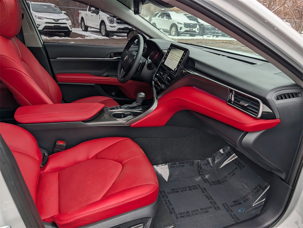 Used 2024 Toyota Camry XSE w/ Cold Weather Package image 8
