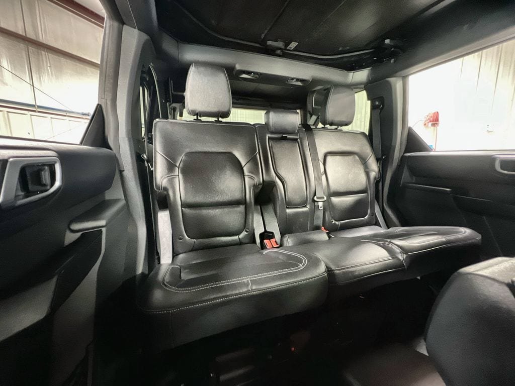 Certified 2025 Ford Bronco Badlands AWD/4WD image 23