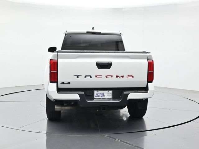 Used 2024 Toyota Tacoma TRD Sport AWD/4WD image 8