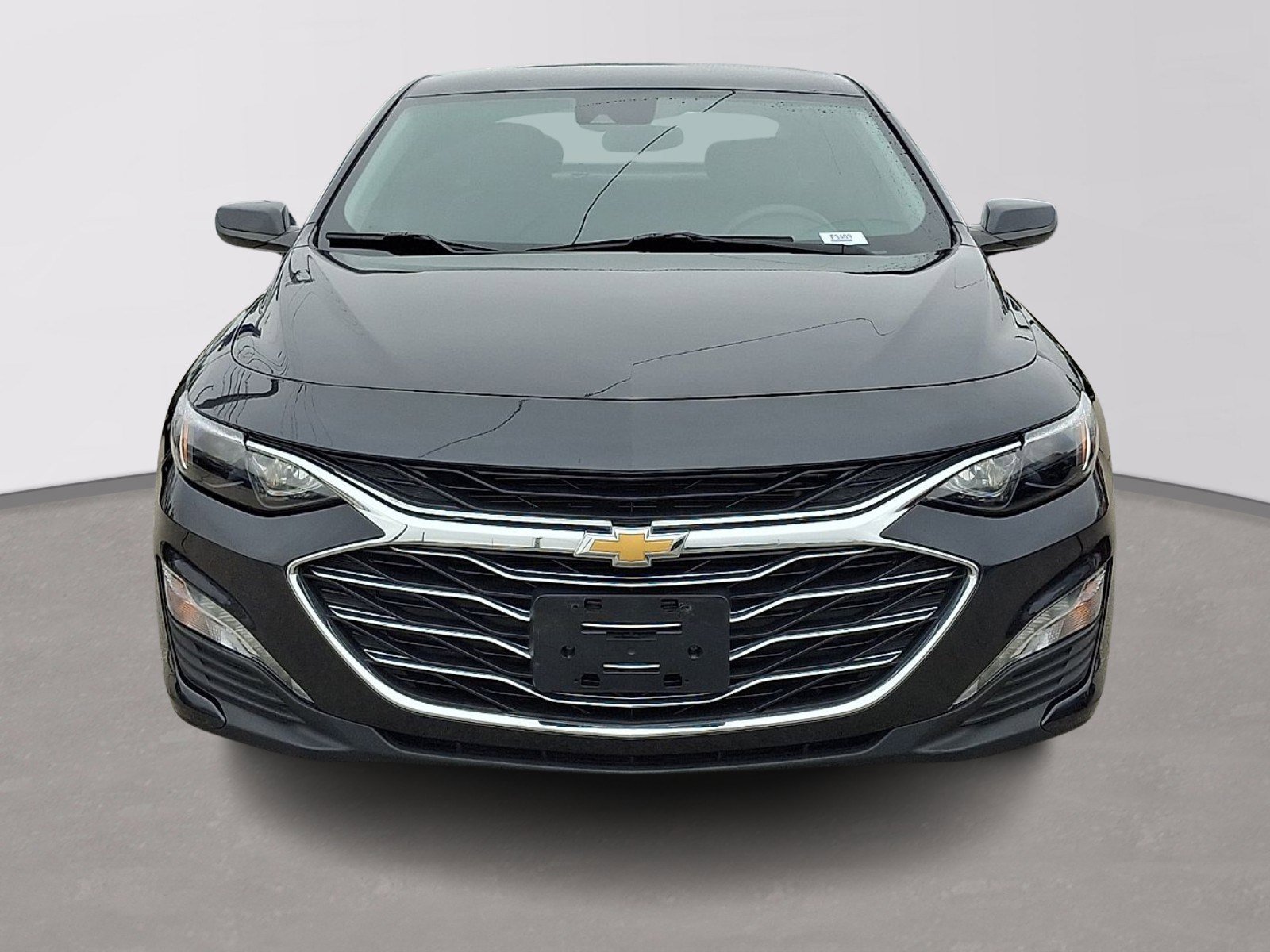 Used 2023 Chevrolet Malibu LT image 2
