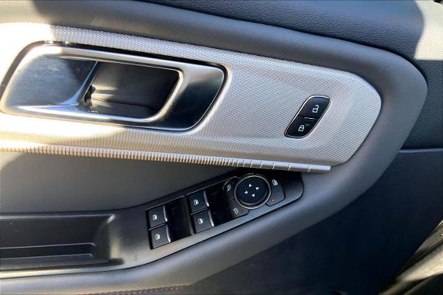 Certified 2025 Ford Explorer Active AWD/4WD image 36