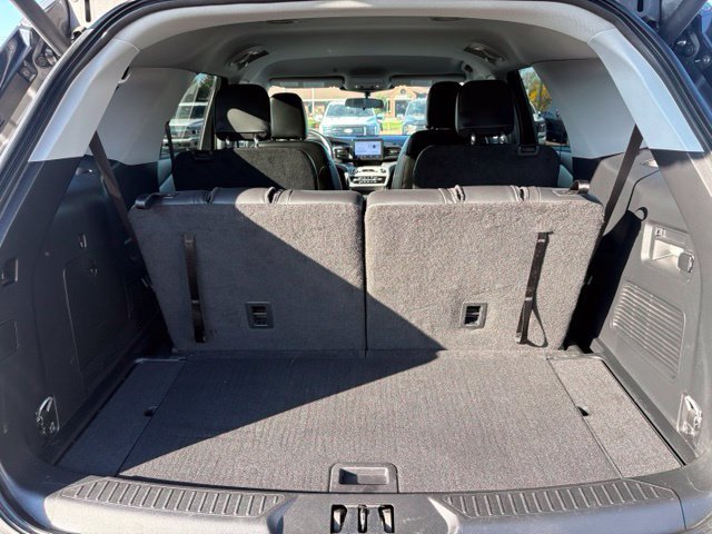 Certified 2023 Ford Explorer XLT w/ Equipment Group 202A AWD/4WD image 16