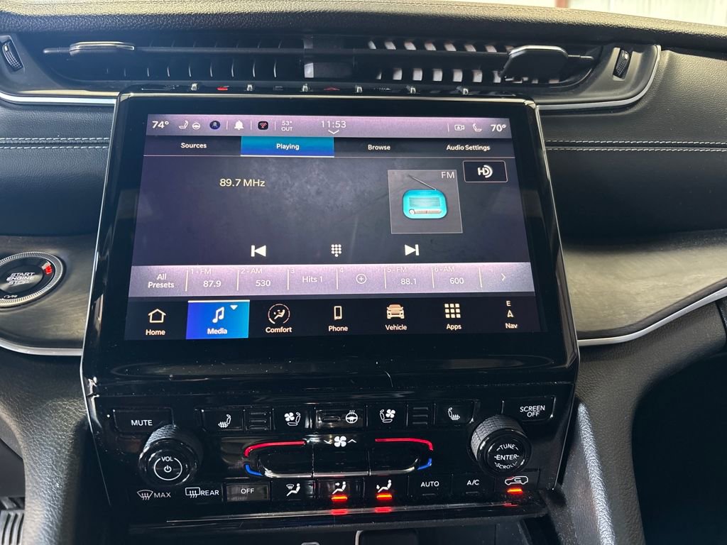 Used 2024 Jeep Grand Cherokee L Limited w/ Luxury Tech Group II image 11