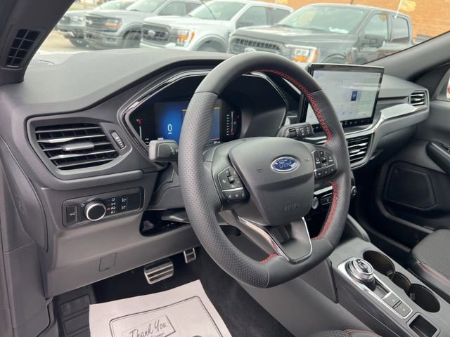 Certified 2024 Ford Escape ST-Line w/ Tech Pack #1 AWD/4WD image 8