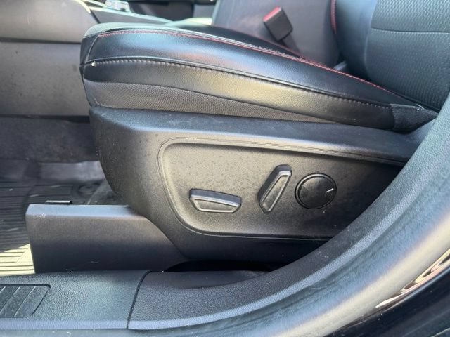 Certified 2023 Ford Escape ST-Line w/ Tech Pack #1 FWD image 9