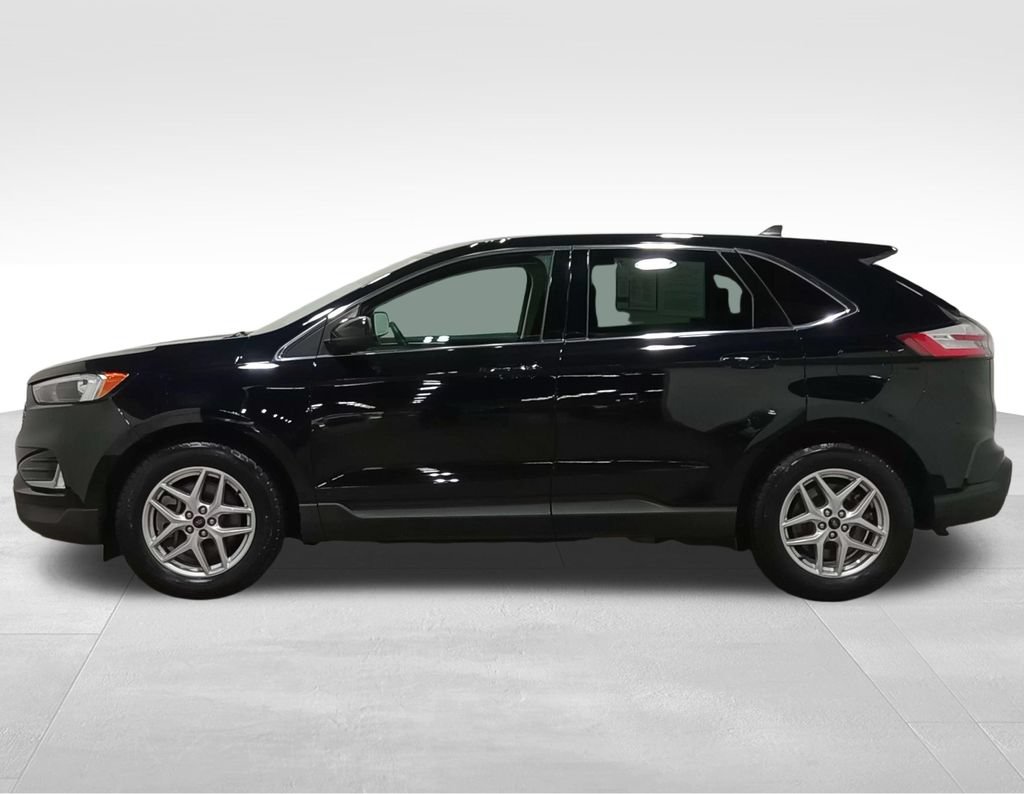 Certified 2024 Ford Edge SEL w/ Convenience Package AWD/4WD image 8