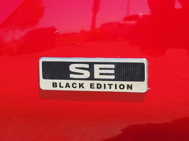 Used 2023 Mitsubishi Outlander SE Black Edition FWD image 11