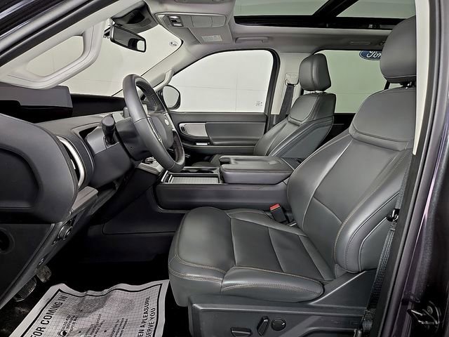 Certified 2025 Ford Expedition Max Active image 14